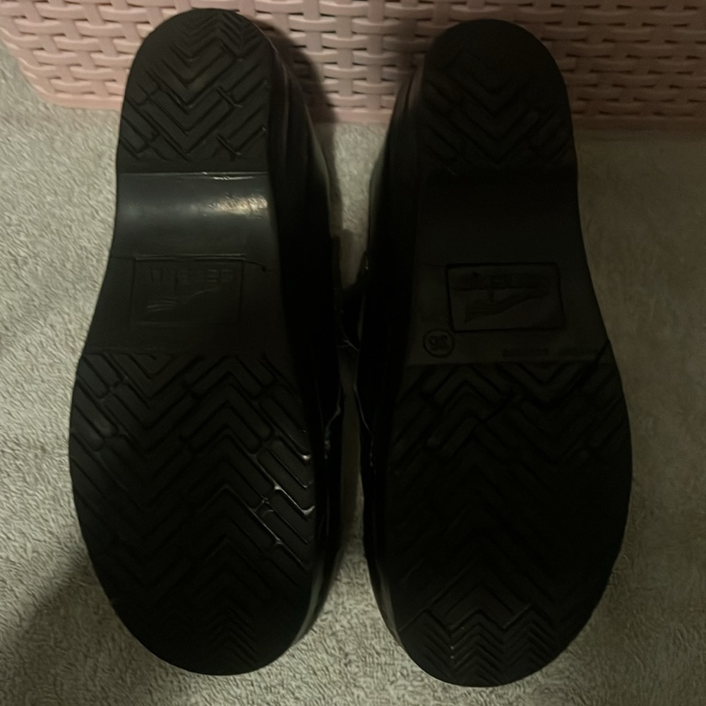 Dansko Clogs - Picture 5 of 5
